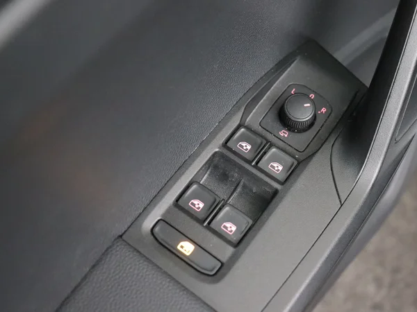 SEAT Arona (2022) — foto 19 van 27