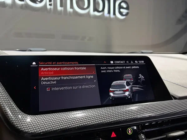 Bmw 118 (2023) — foto 4 van 25