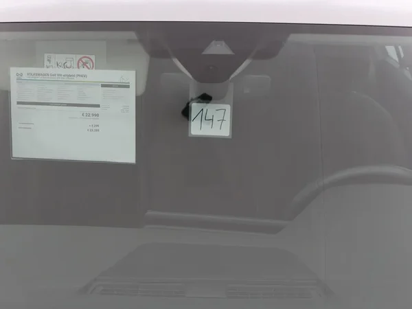 Volkswagen Golf (2022) — foto 3 van 24