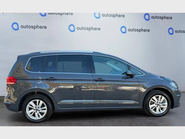 Volkswagen Touran (2023) — foto 15 van 21