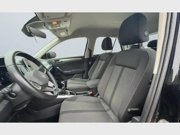 Volkswagen T-Roc (2023) — foto 5 van 23