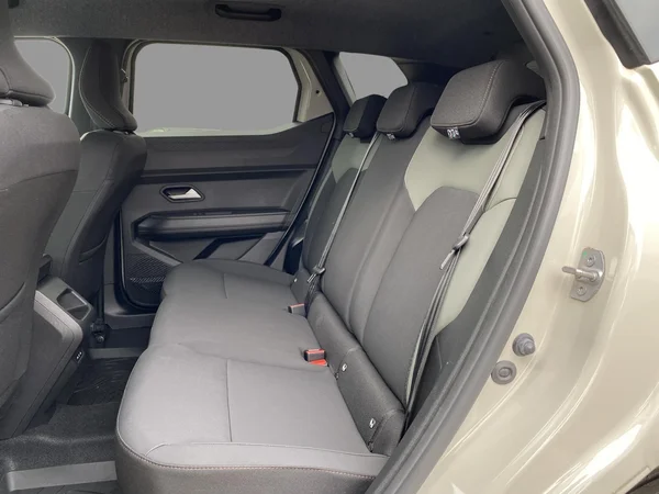 Dacia Duster (2026) — foto 6 van 20