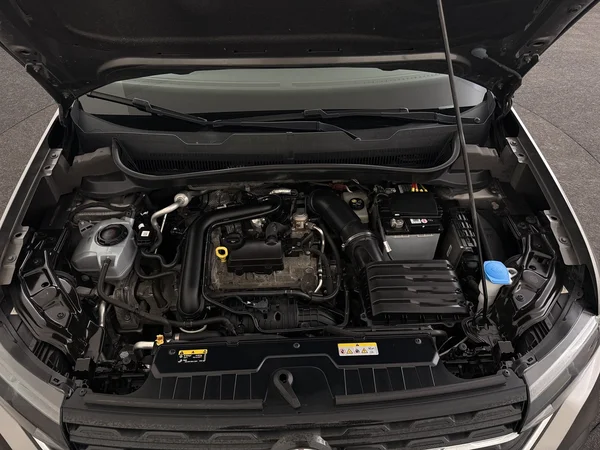 VOLKSWAGEN T-Cross (2021) — foto 6 van 26