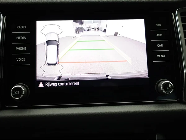 SKODA Kodiaq (2024) — foto 11 van 22