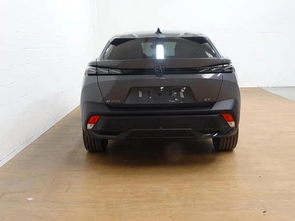 Peugeot 408 (2026) — foto 2 van 32