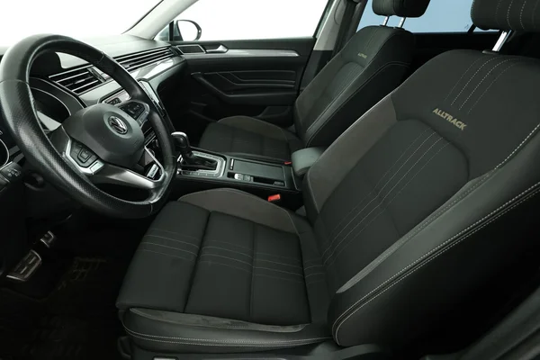 Volkswagen Passat Alltrack (2019) — foto 16 van 16