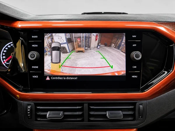 VOLKSWAGEN T-Cross (2020) — foto 4 van 14