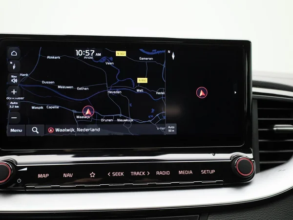 Kia cee'd (2023) — foto 10 van 39