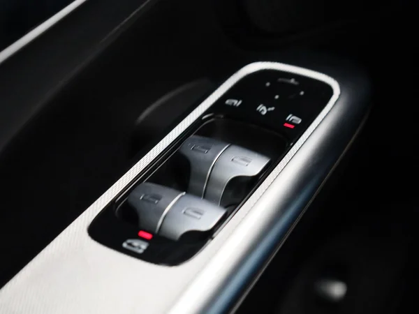 Mercedes-Benz GLC (2025) — foto 30 van 47