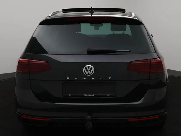 VOLKSWAGEN Passat SW Dsl (2021) — foto 15 van 30