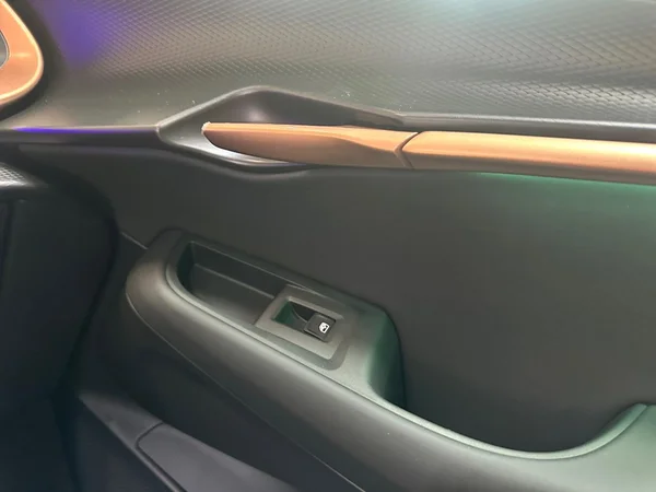 CUPRA Tavascan (2026) — foto 9 van 24
