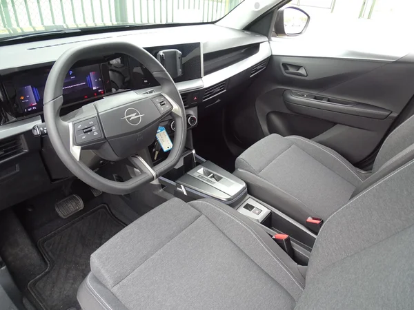 Opel Frontera (2025) — foto 4 van 27