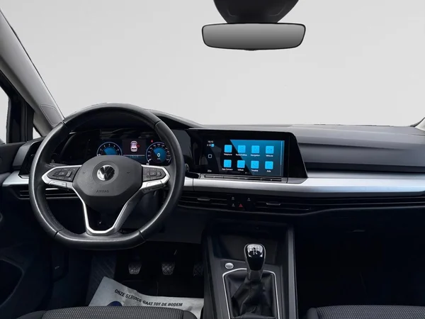 VOLKSWAGEN Golf VIII (2021) — foto 14 van 15