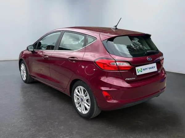 FORD Fiesta (2022) — foto 27 van 29