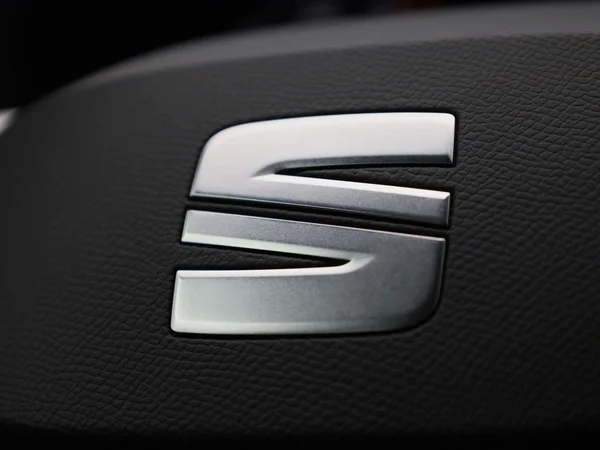 SEAT Leon (2022) — foto 16 van 42
