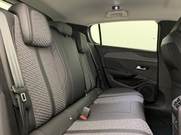 Peugeot 308 (2026) — foto 2 van 23