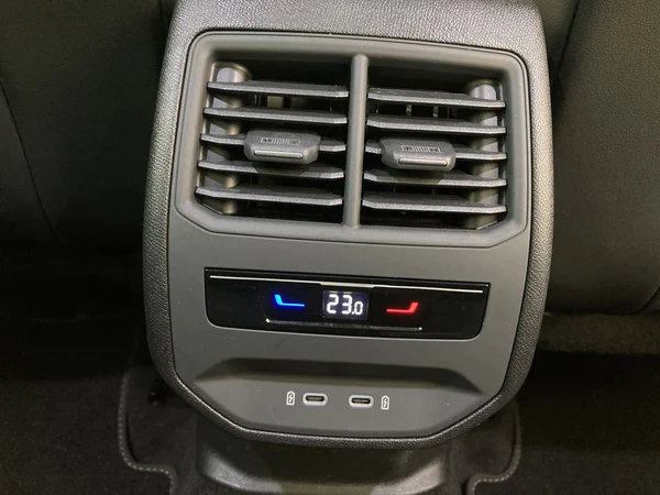 CUPRA Formentor (2023) — foto 16 van 34