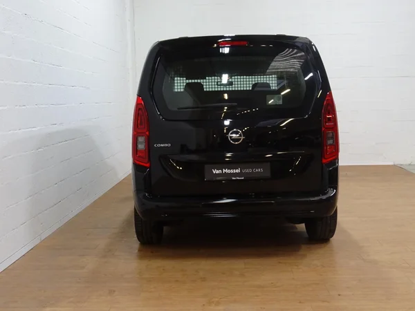 Opel Combo (2023) — foto 27 van 27
