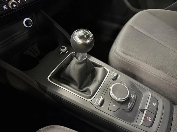 AUDI Q2 (2018) — foto 14 van 27