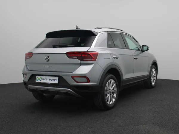 VOLKSWAGEN T-Roc (2026) — foto 9 van 15