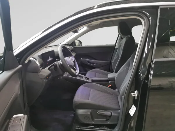 VOLKSWAGEN T-Roc (2026) — foto 2 van 15
