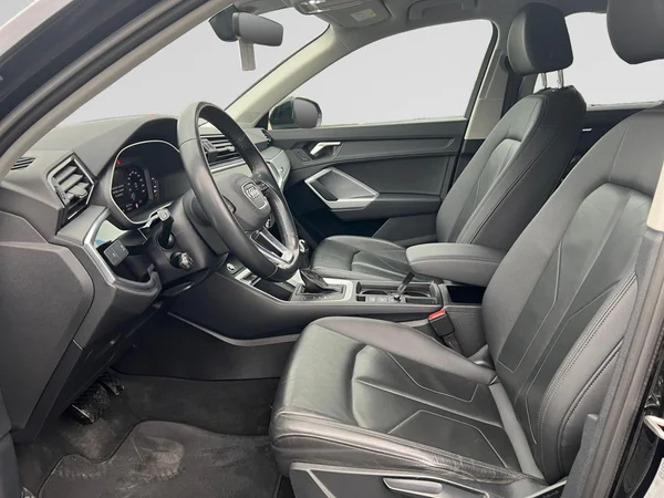 AUDI Q3 Dsl (2023) — foto 3 van 18