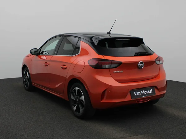 Opel Corsa-e (2023) — foto 12 van 35
