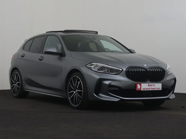BMW 120 (2022) — foto 25 van 30