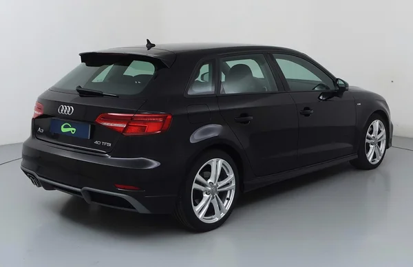Audi A3 Sportback (2019) — foto 24 van 28
