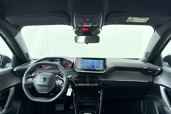Peugeot 2008 (2025) — foto 18 van 18