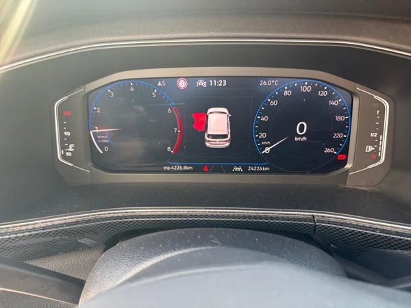 VOLKSWAGEN T-Cross (2024) — foto 6 van 24