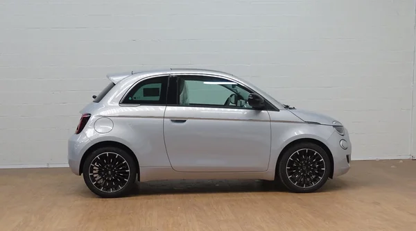 Fiat 500 (2026) — foto 22 van 26