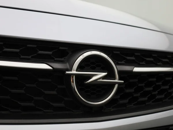 Opel Corsa (2022) — foto 32 van 40