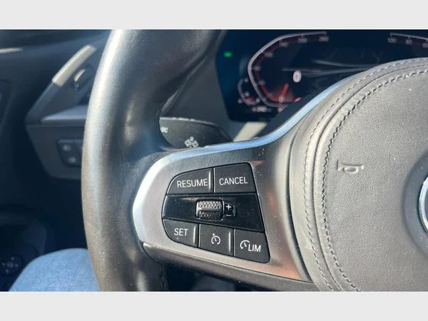 BMW 1 Hatch (2022) — foto 8 van 25