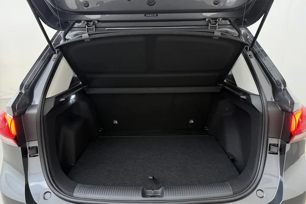 MG ZS Hybrid+ (HEV) (2026) — foto 15 van 19