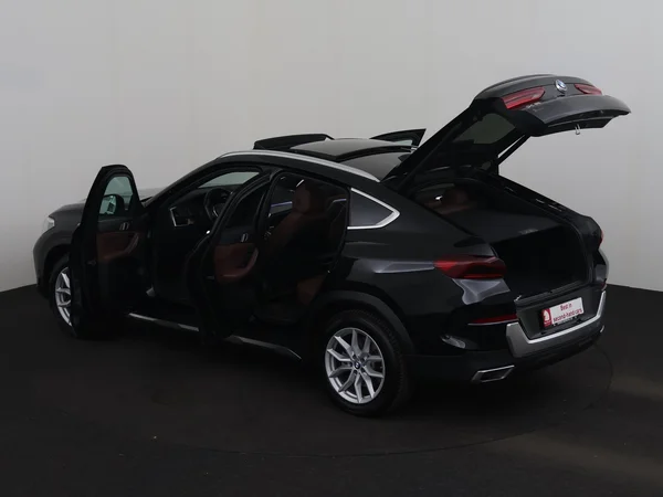 BMW X6 (2022) — foto 31 van 32