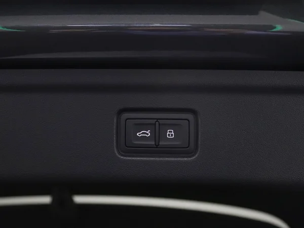 AUDI A6 Sportback e-tron (2025) — foto 18 van 29