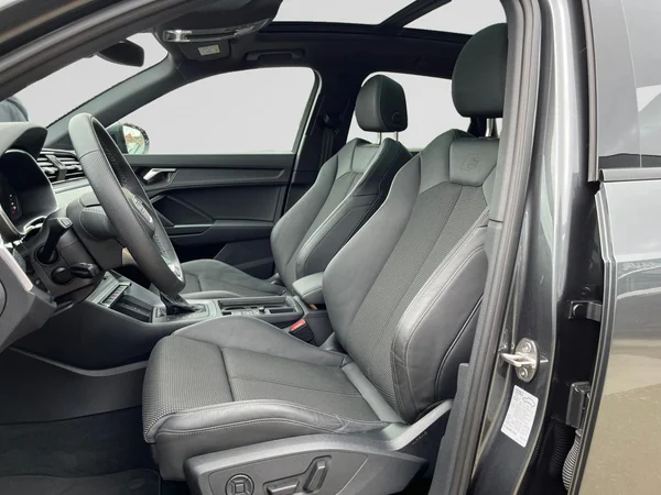 AUDI Q3 (2024) — foto 20 van 20