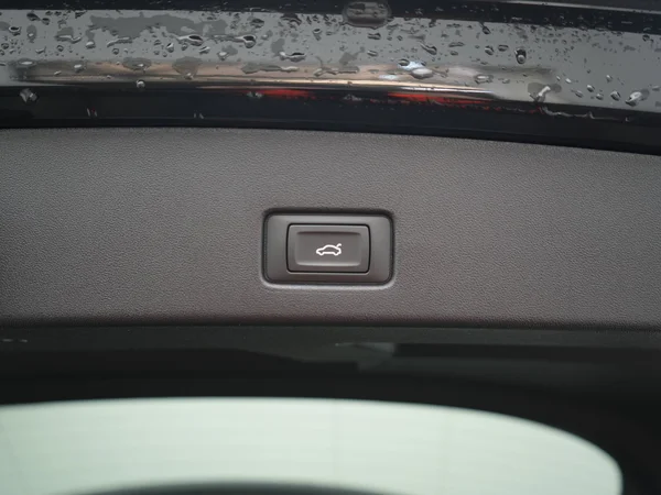 AUDI Q4 e-tron (2025) — foto 4 van 20