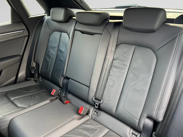 AUDI Q3 PHEV (2022) — foto 10 van 24