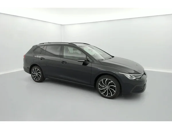 VOLKSWAGEN Golf Variant VIII (2021) — foto 25 van 36