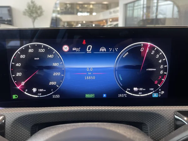 Mercedes-Benz A-Klasse (2024) — foto 23 van 23