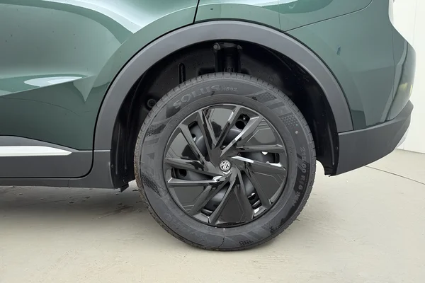 MG ZS Hybrid+ (HEV) (2026) — foto 13 van 16