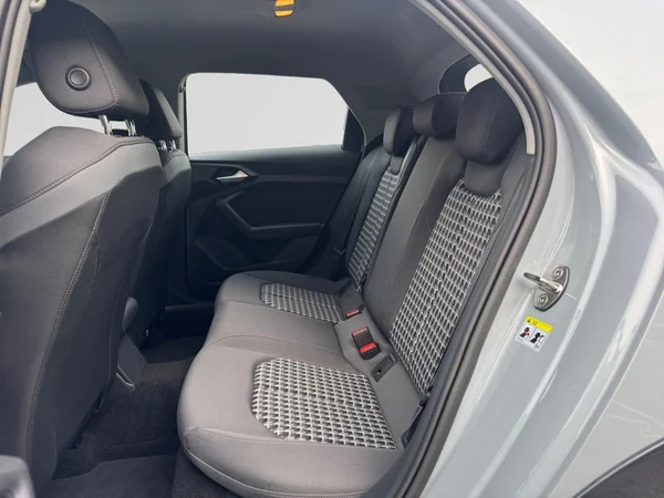 AUDI A1 Allstreet (2025) — foto 11 van 24