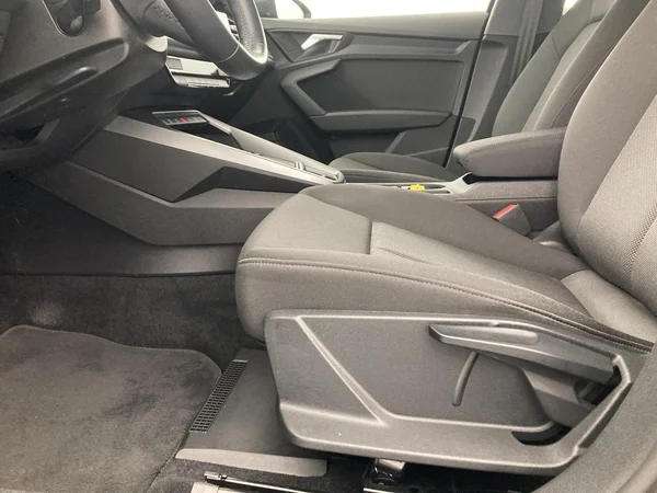 AUDI A3 Sportback (2021) — foto 30 van 36