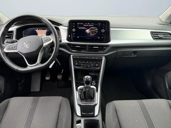 VOLKSWAGEN T-Roc (2023) — foto 6 van 25