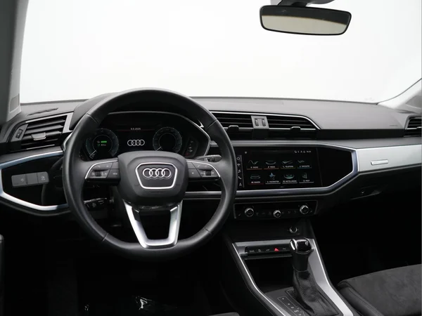 AUDI Q3 PHEV (2022) — foto 4 van 29