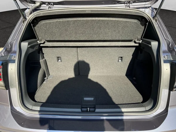 VOLKSWAGEN T-Cross (2025) — foto 18 van 21