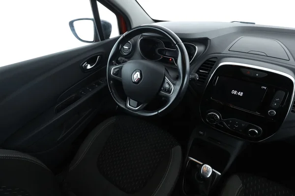 Renault Captur (2018) — foto 4 van 16