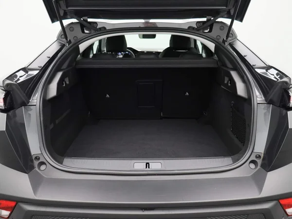 Peugeot 408 (2025) — foto 2 van 15